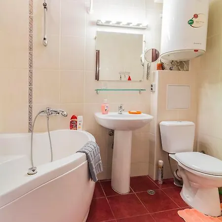 On Nezavistimosti 37 *